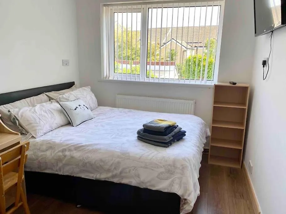 Holiday home Swansea City Centre - 4 Bed Townhouse United Kingdom